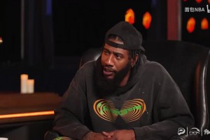 香波特：你没法成功防守库里，詹姆斯不如乔丹因他最后一投会传球